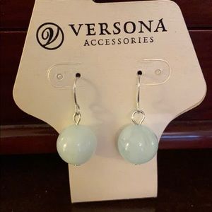 NEW Versona Earrings